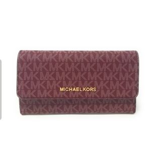 Michael Kors Jet Set Travel Large Trifold Leather/